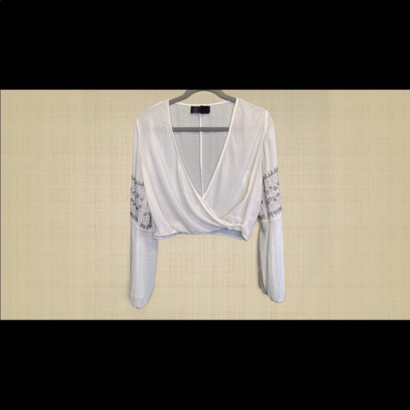 H&M crop top - Picture 1 of 2